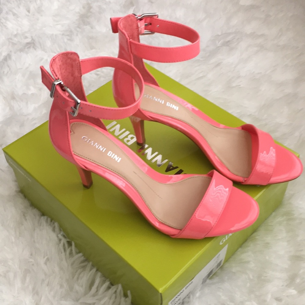 Gianni Bini Patent Dress Sandals (Coral)